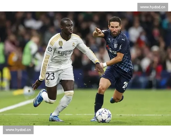 欧冠赛场风云再起豪门争锋谁将问鼎荣耀之巅 - 副本 - 副本 (2) 欧冠赛场风云再起豪门争锋谁将问鼎荣耀之巅 - 副本 - 副本 (2)